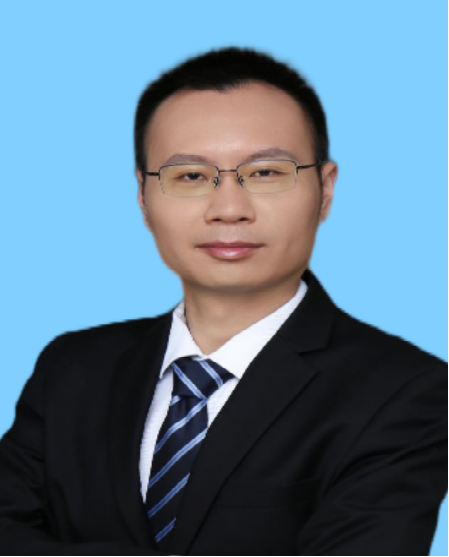 东    庚 